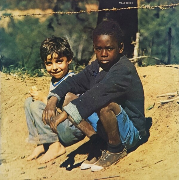 Clube da Esquina by Milton Nascimento