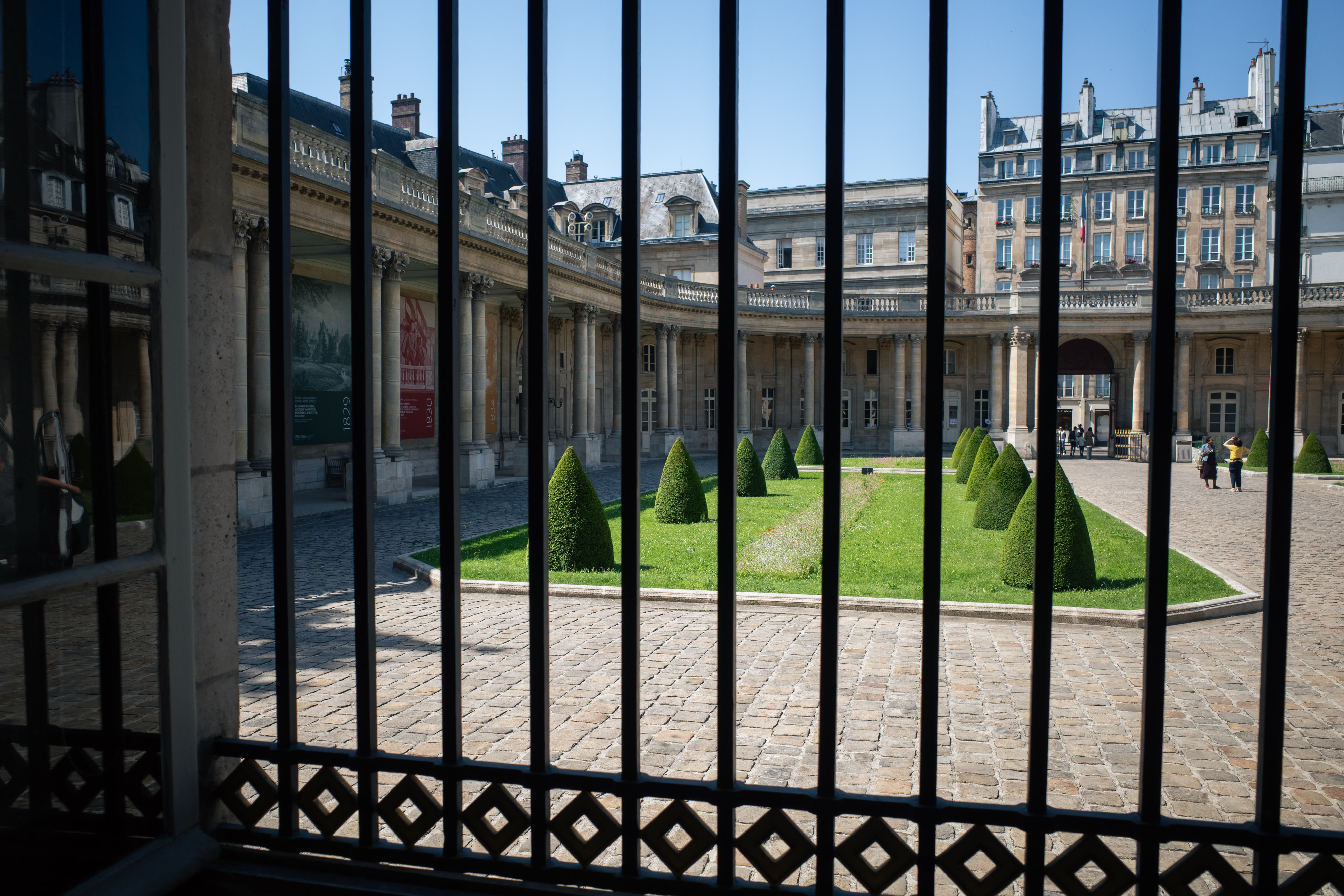 Paris Pt.2 photo 12 by Bowen Hou
