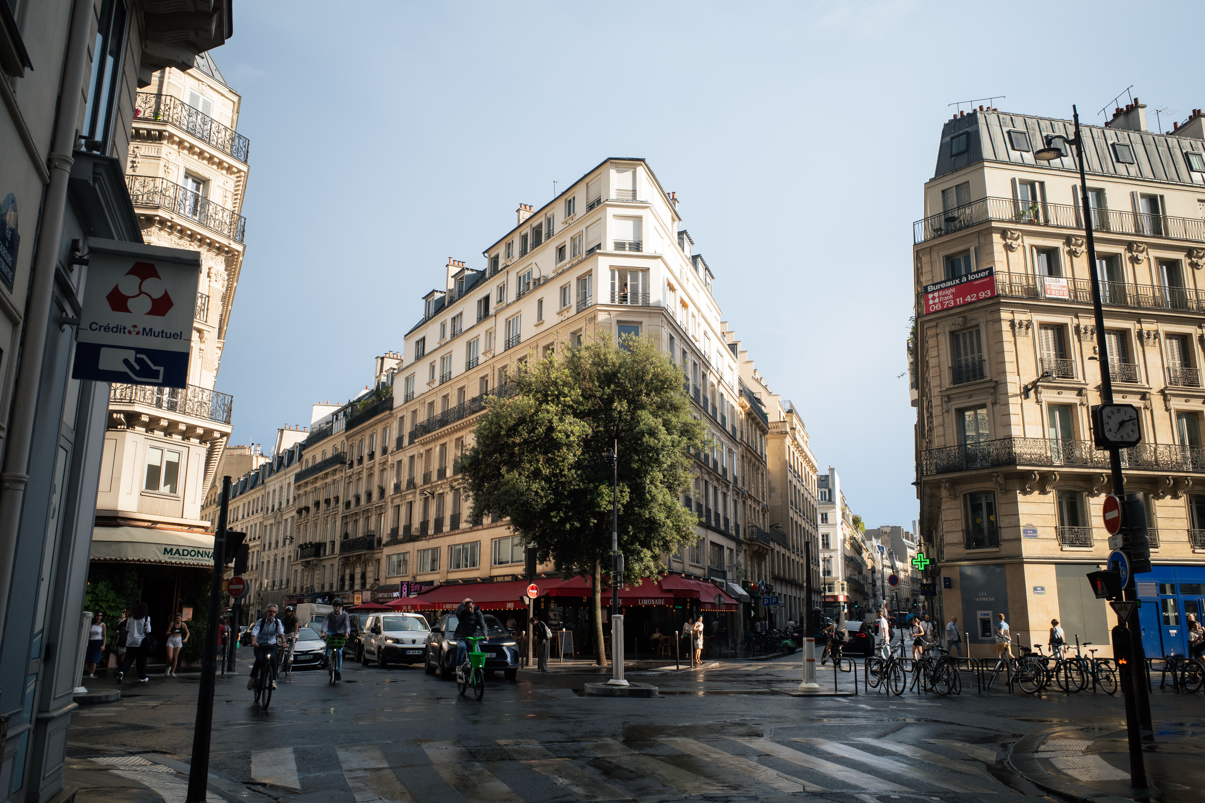 Paris Pt.2 photo 3 by Bowen Hou
