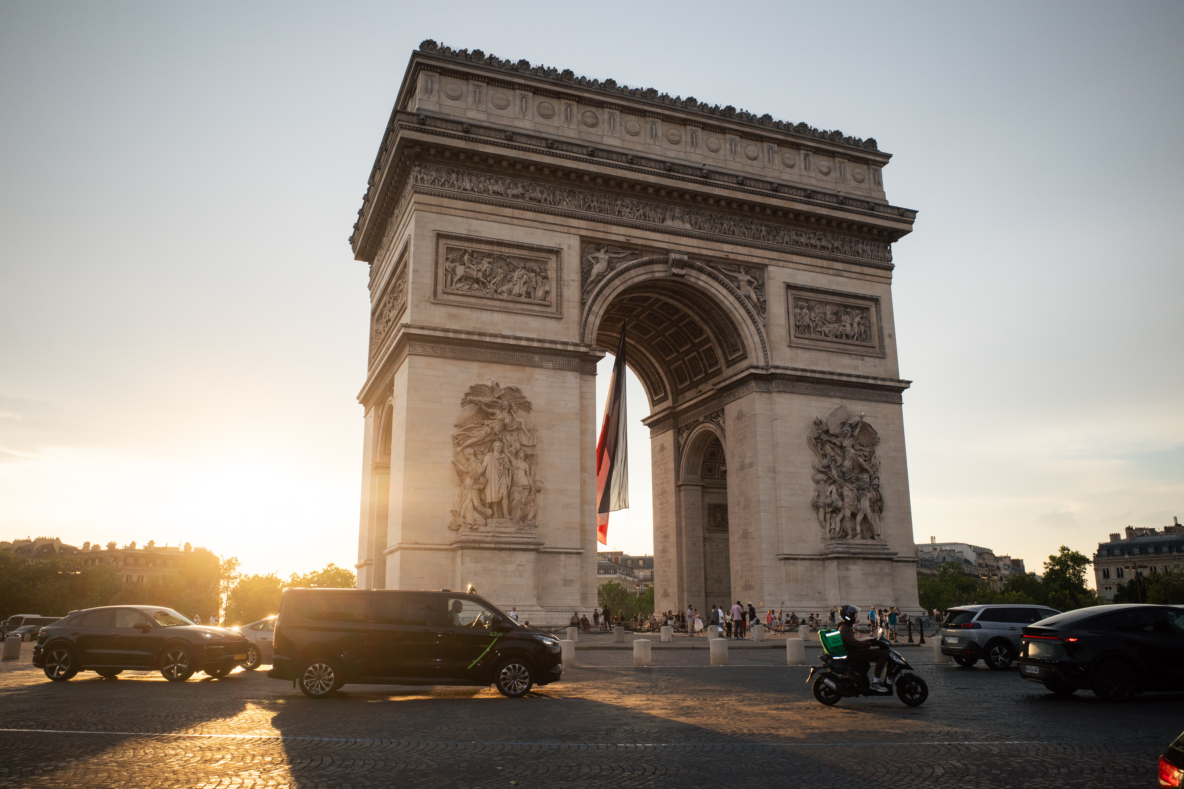 Paris Pt.2 photo 5 by Bowen Hou