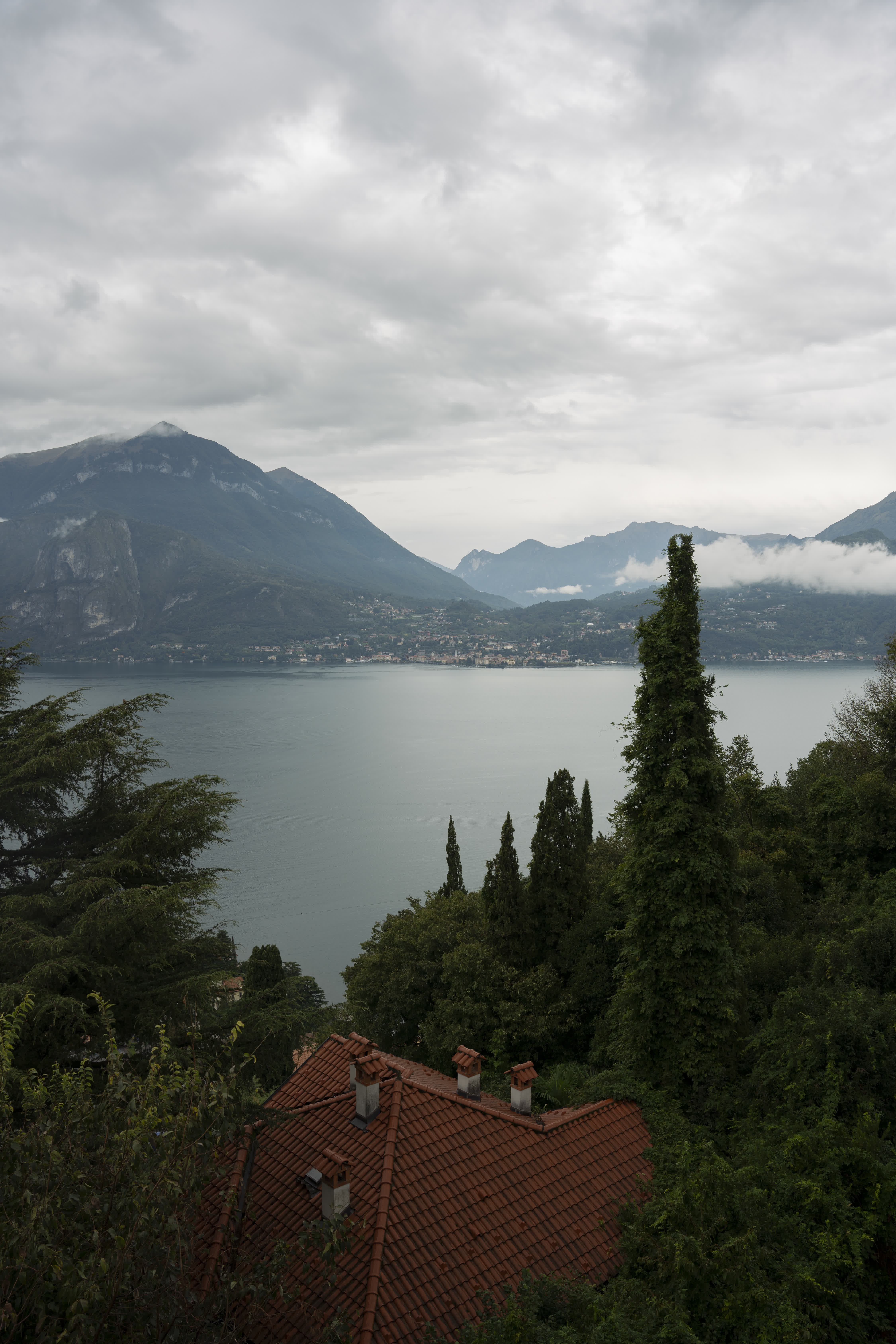 Lake Como photo 12 by Bowen Hou