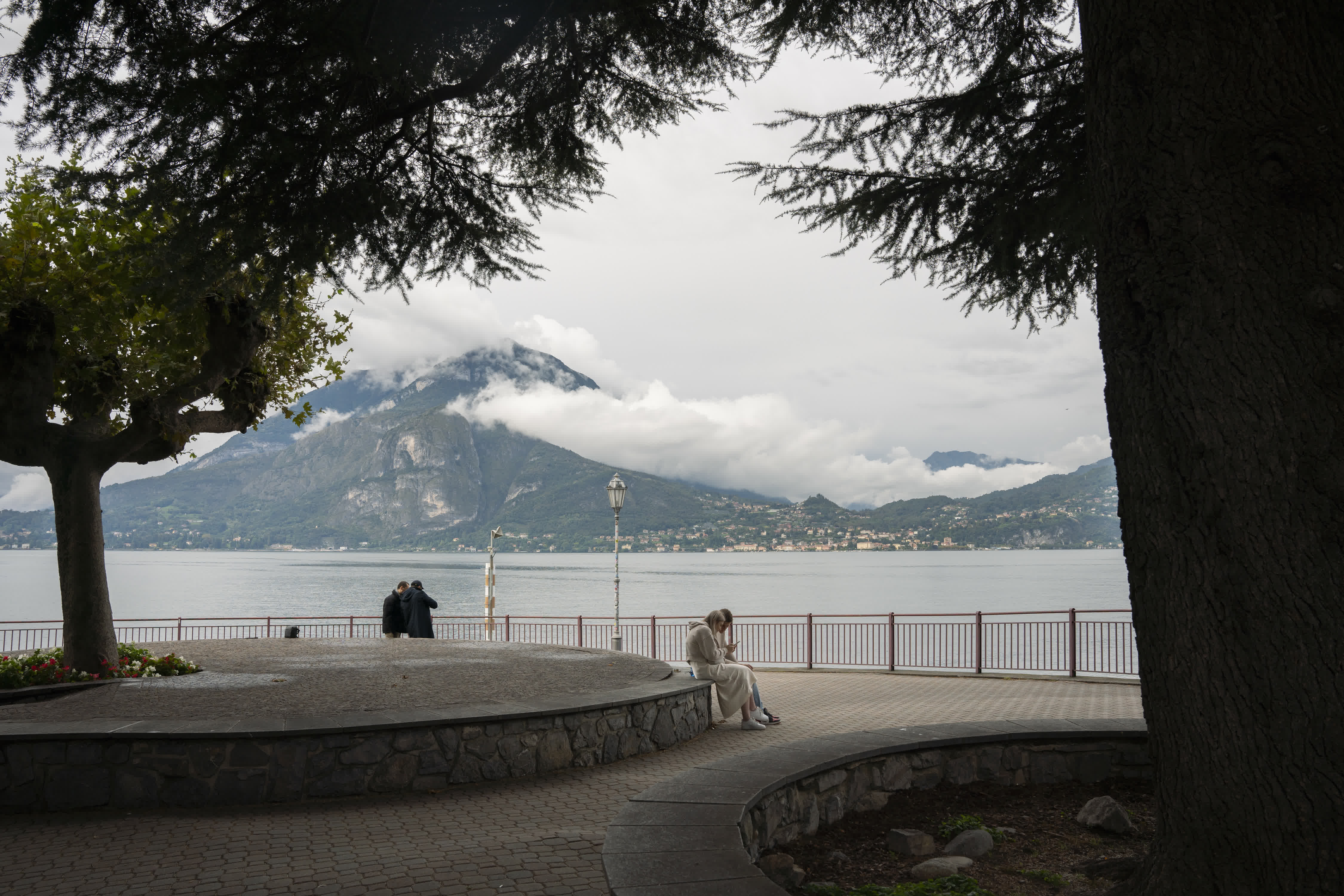Lake Como photo 2 by Bowen Hou
