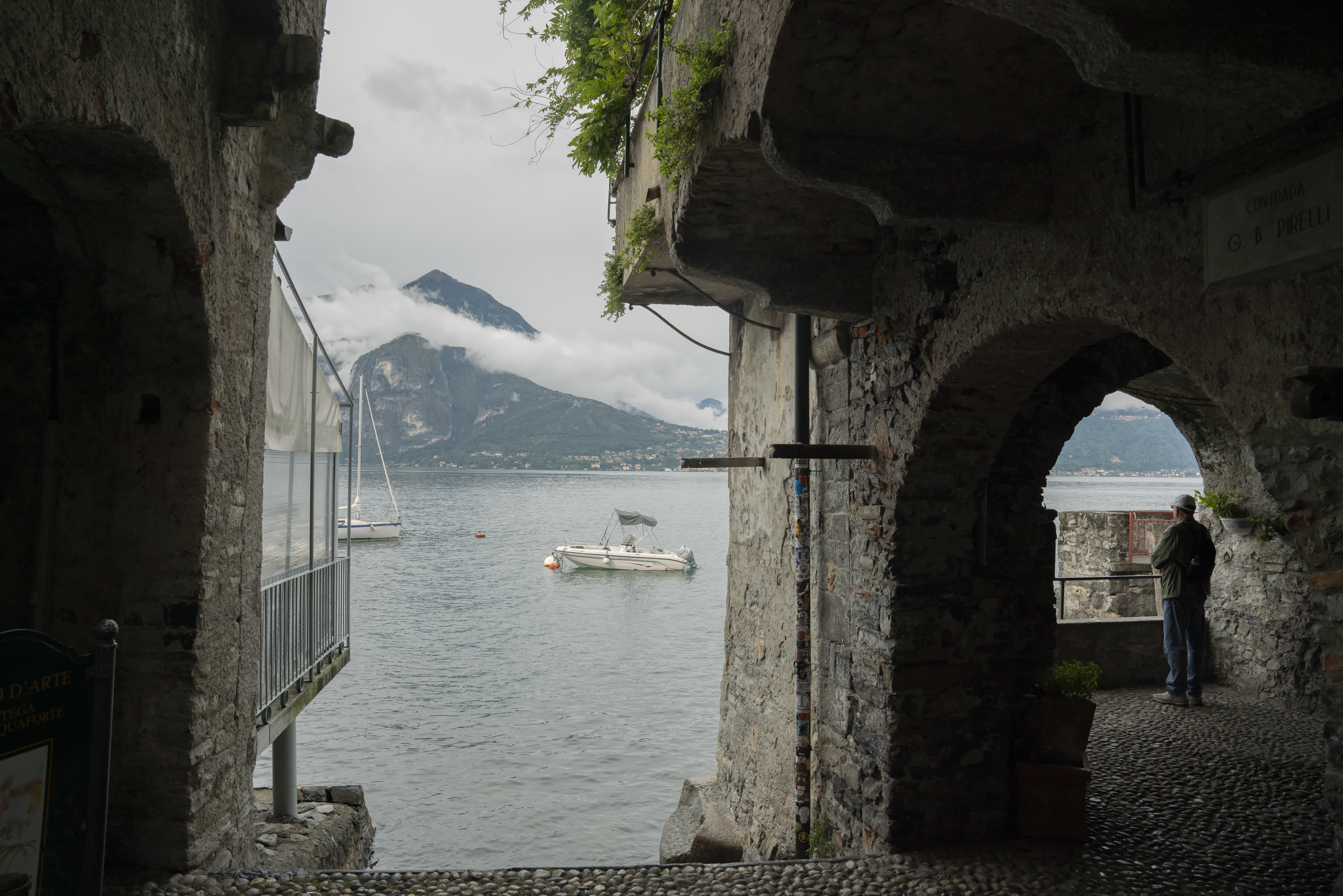 Lake Como photo 1 by Bowen Hou