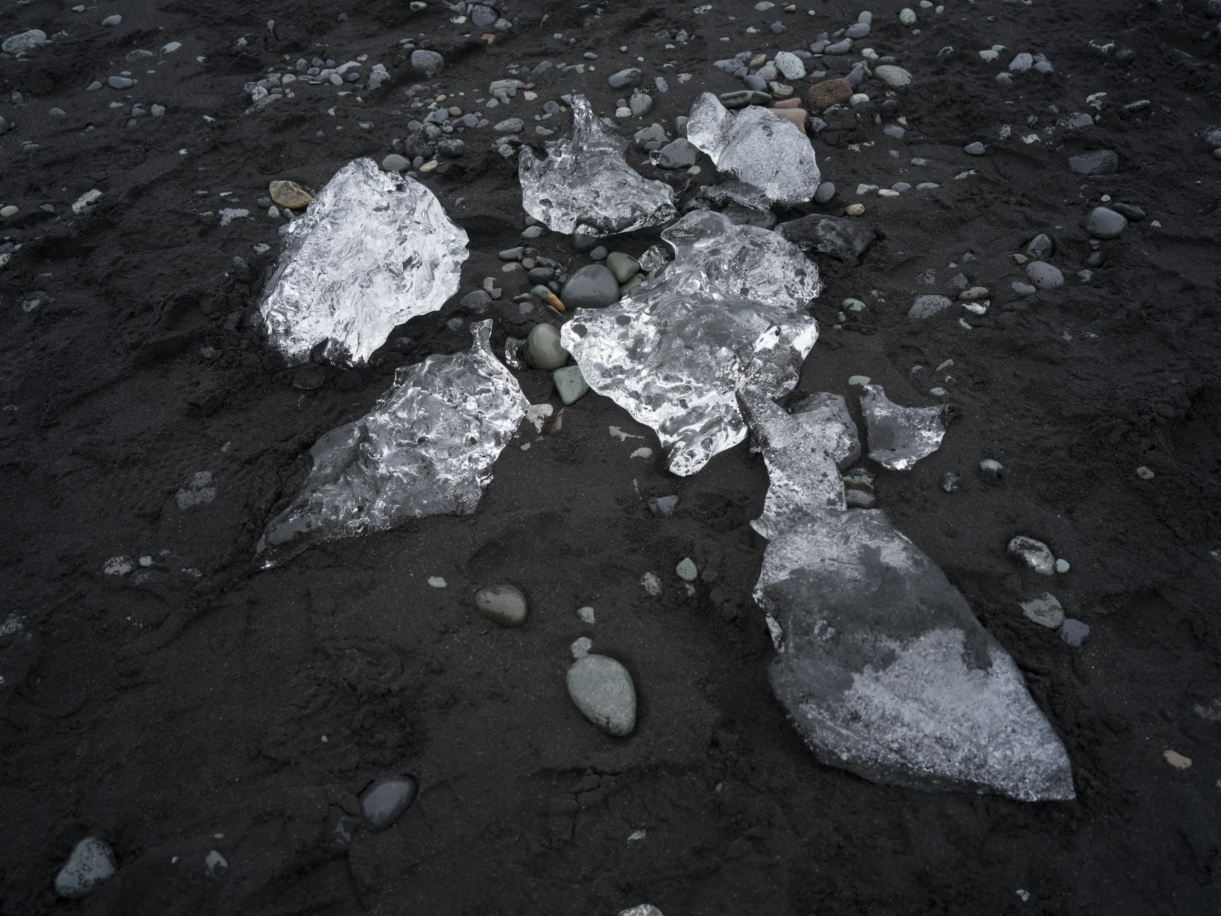 Iceland – Southern Coast photo 1 by Bowen Hou